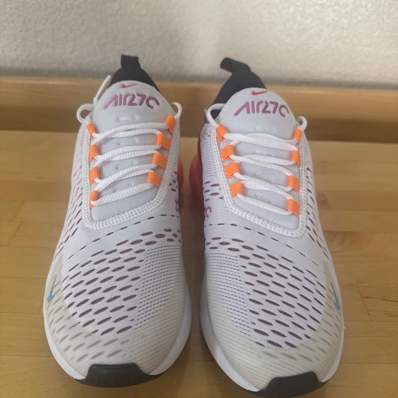 Women’s Nike air max 270 - Picture 2 of 5